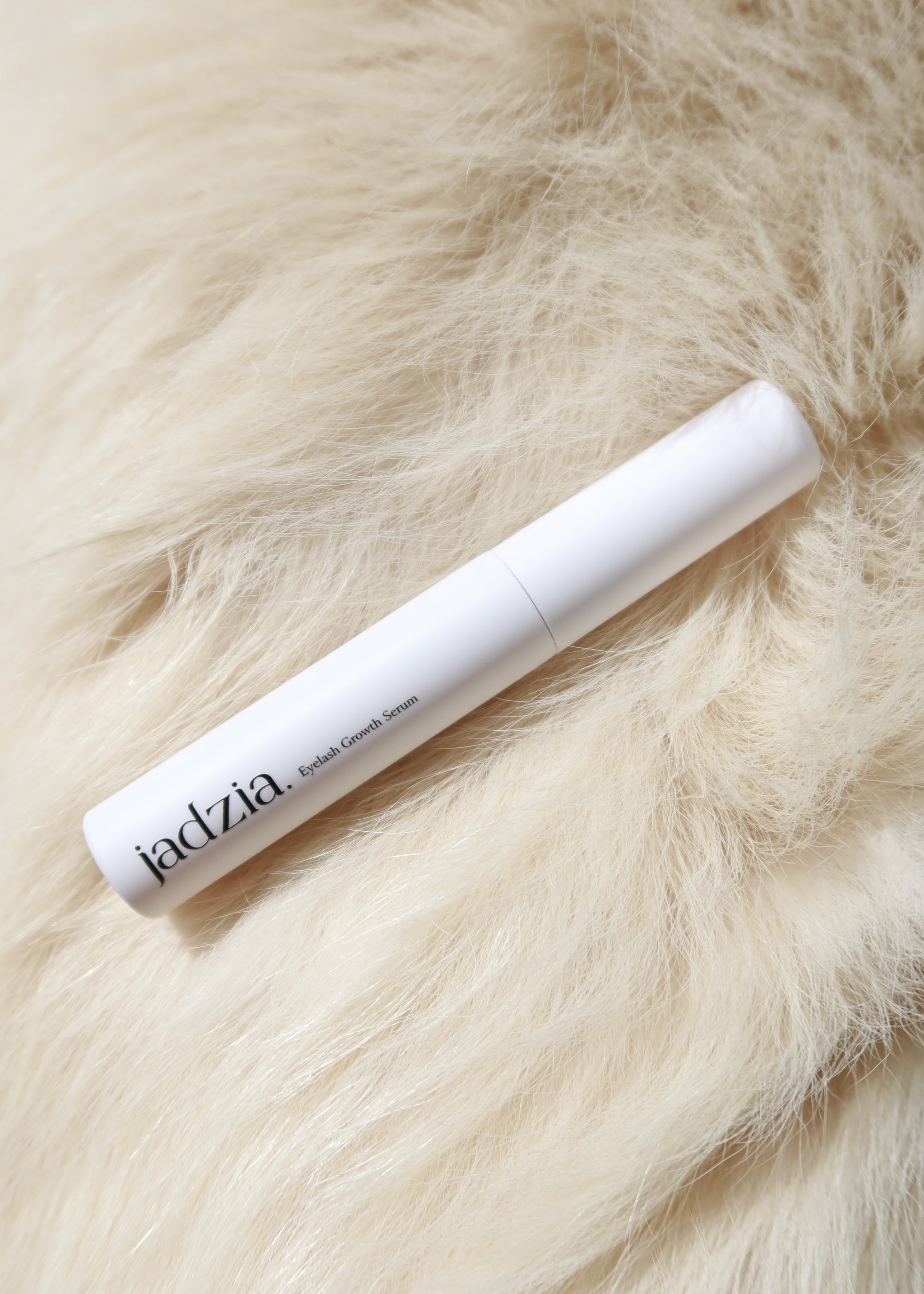 jadzia. Eyelash Growth Serum