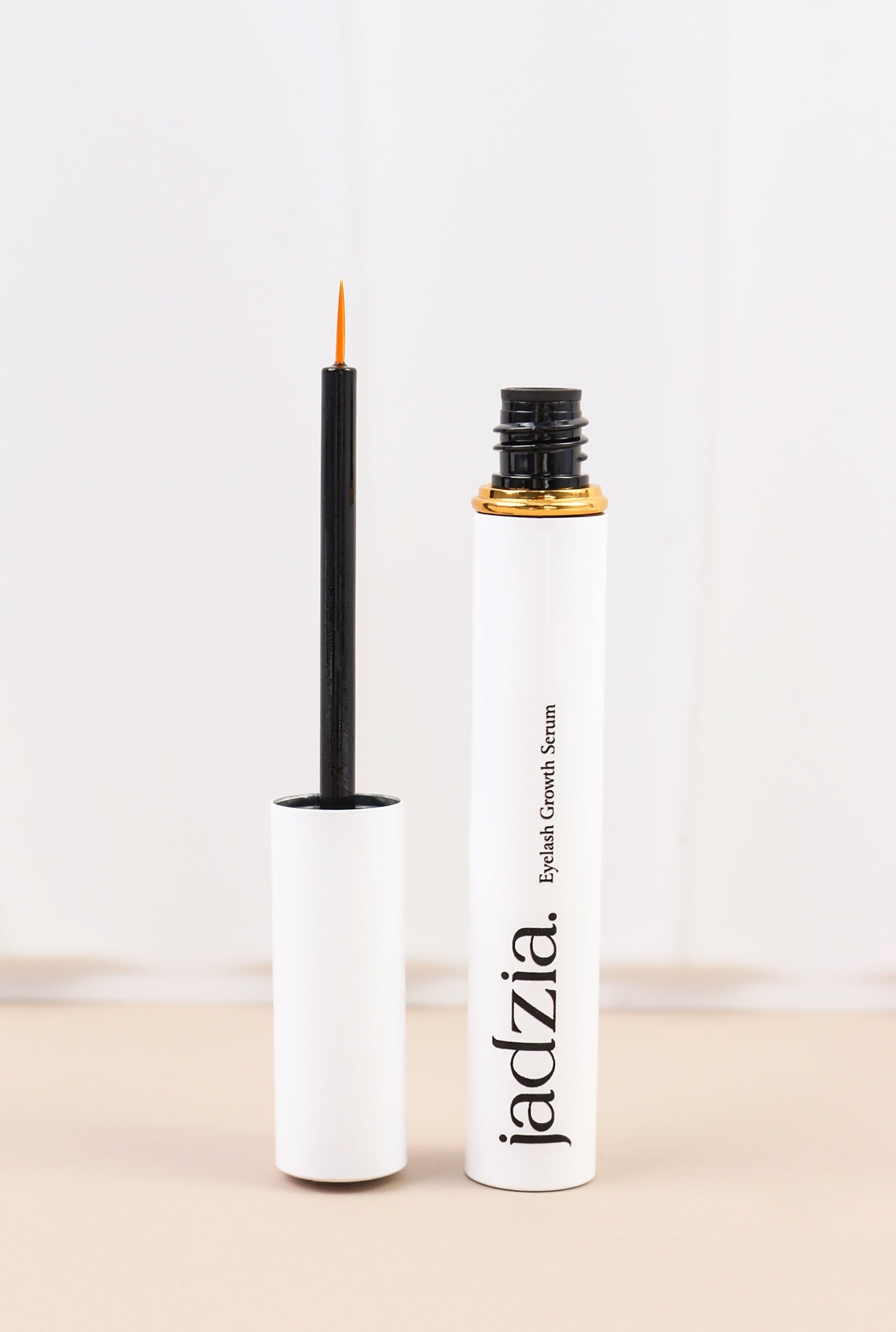 jadzia. Eyelash Growth Serum