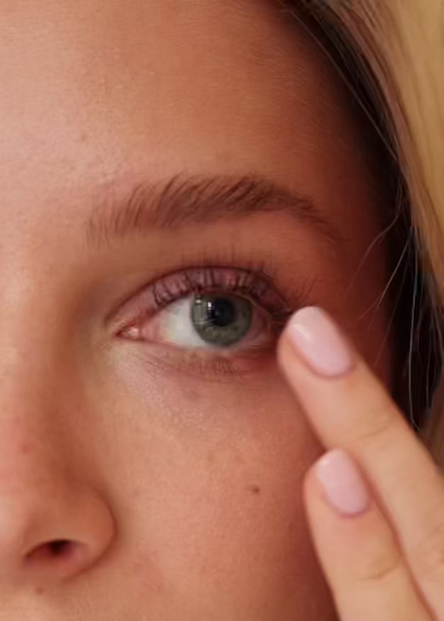jadzia. Eyelash Growth Serum